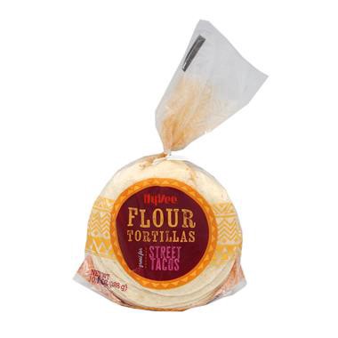 slide 1 of 1, Hy-Vee Flour Tortilla Great For Fajitas 8Ct, 10.1 oz