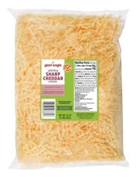 Giant Eagle Shredded Sharp Cheddar Cheese