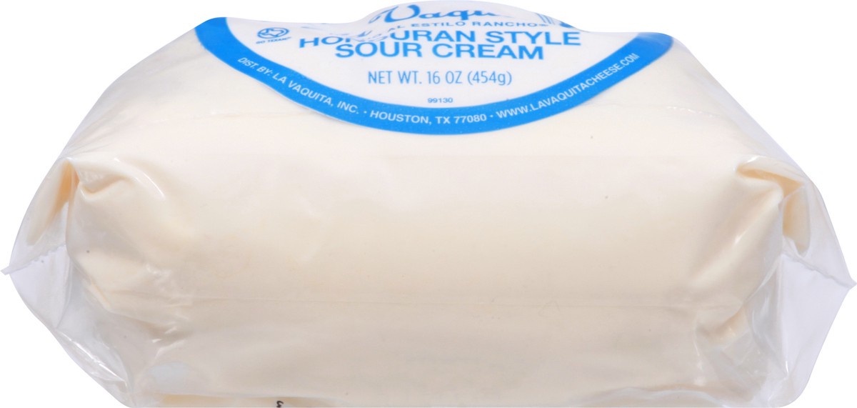 slide 9 of 9, La Vaquita Honduran Style Sour Cream 16 oz, 16 oz