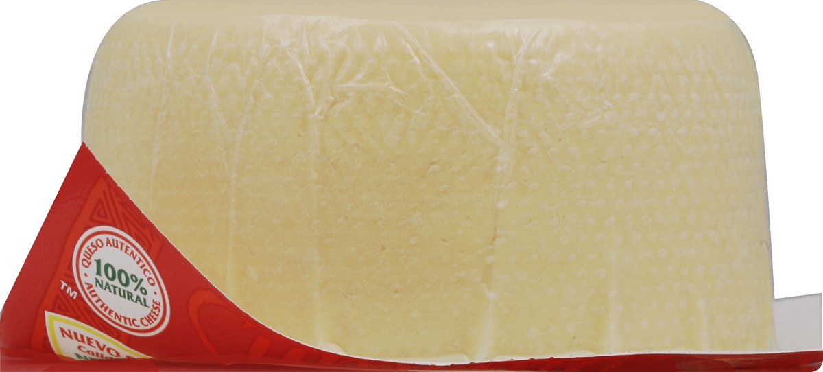 slide 2 of 5, Supremo Cheese 30 oz, 30 oz