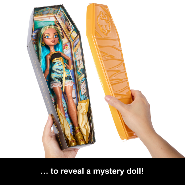 slide 6 of 17, MONSTER HIGH BURIED SECRETS COZY CREEPOVER Assortment, 1 ct