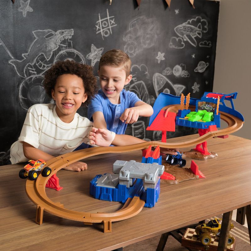 slide 10 of 12, Monster Jam Booster Playset - 1:64 Scale, 1 ct