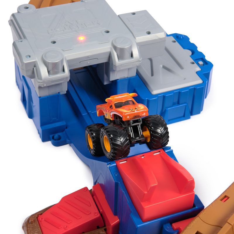 slide 2 of 12, Monster Jam Booster Playset - 1:64 Scale, 1 ct