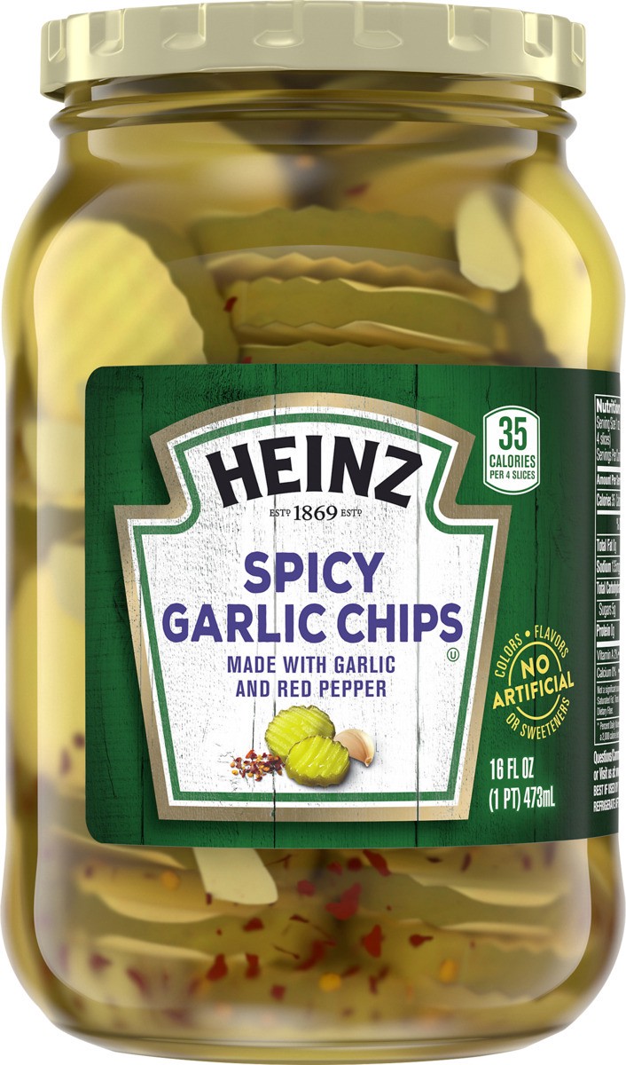 slide 2 of 8, Heinz Spicy Garlic Pickle Chips with Garlic & Red Pepper, 16 fl oz Jar, 16 fl oz