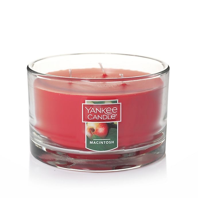 slide 1 of 1, Yankee Candle Housewarmer Macintosh 3-Wick Candle, 1 ct