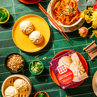 slide 7 of 21, Wow Bao Szechuan Pork Bao, 10 oz