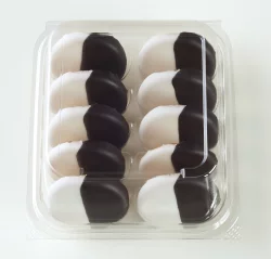 Bakehouse Black & White Cookies