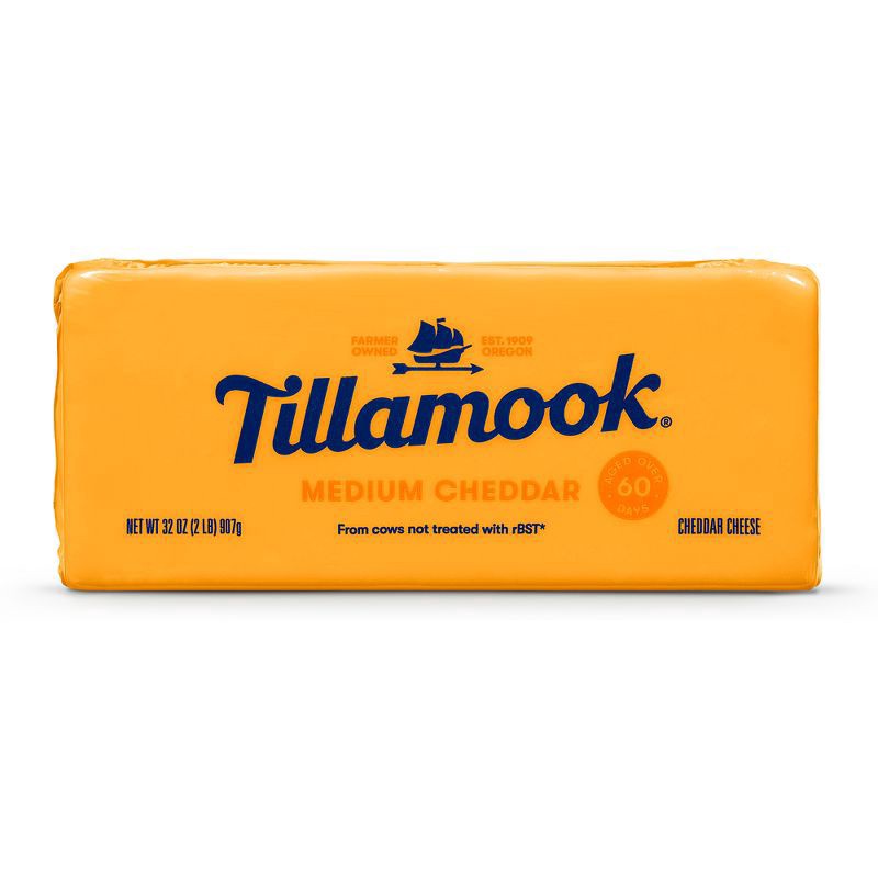 slide 1 of 4, Tillamook Medium Cheddar Cheese 32 oz, 32 oz