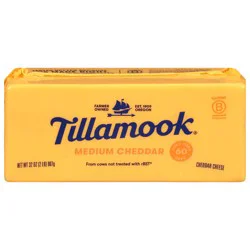 Tillamook Medium Cheddar Cheese 32 oz