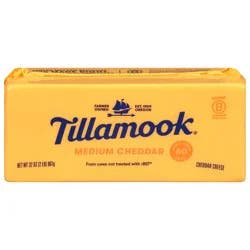Tillamook Medium Cheddar Cheese 32 oz