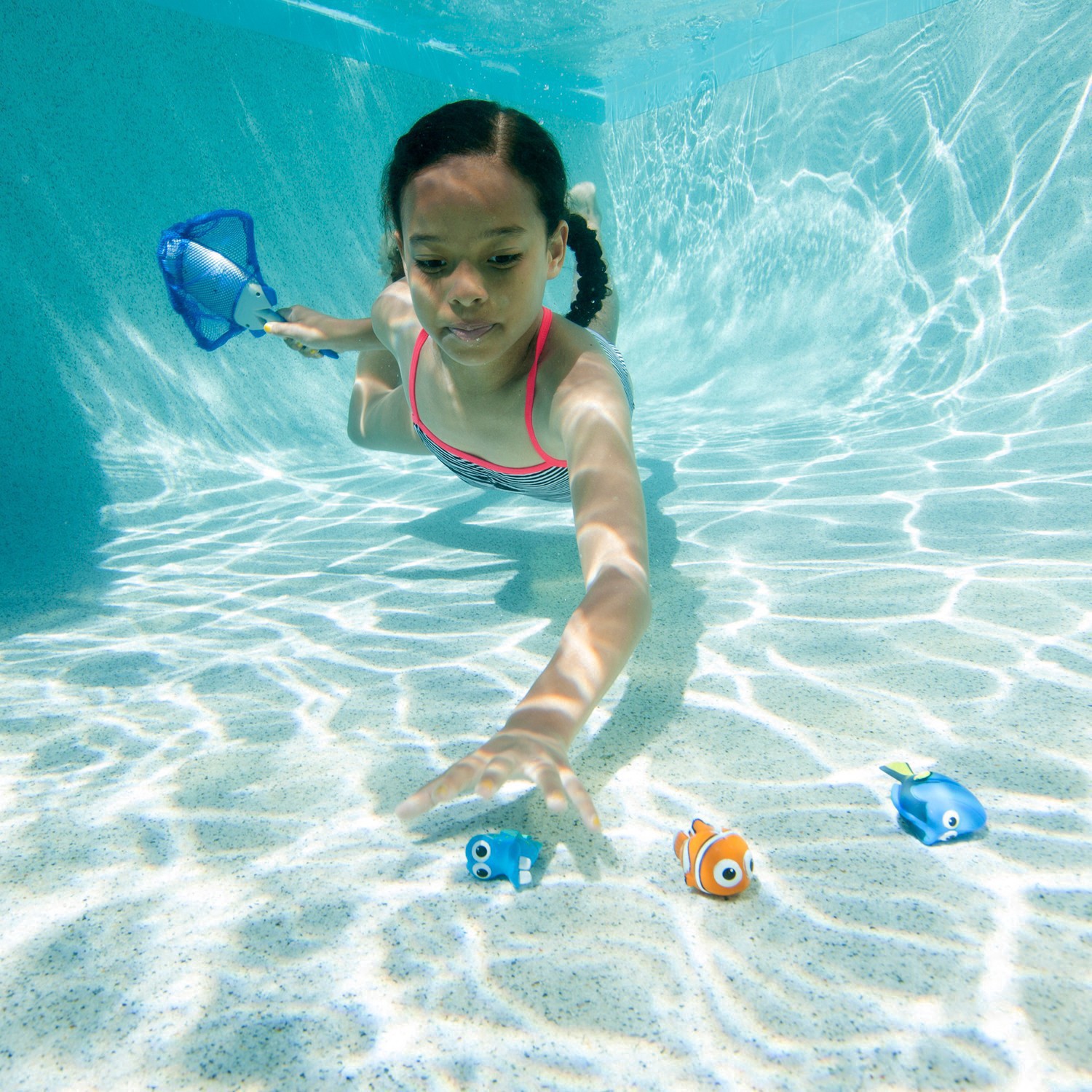 slide 29 of 31, SwimWays Disney Finding Dory Mr. Ray's Dive and Catch Game, 1 ct