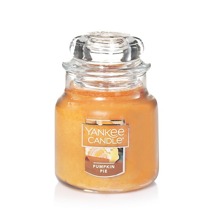 slide 1 of 1, Yankee Candle Housewarmer Pumpkin Pie Small Classic Jar Candle, 1 ct