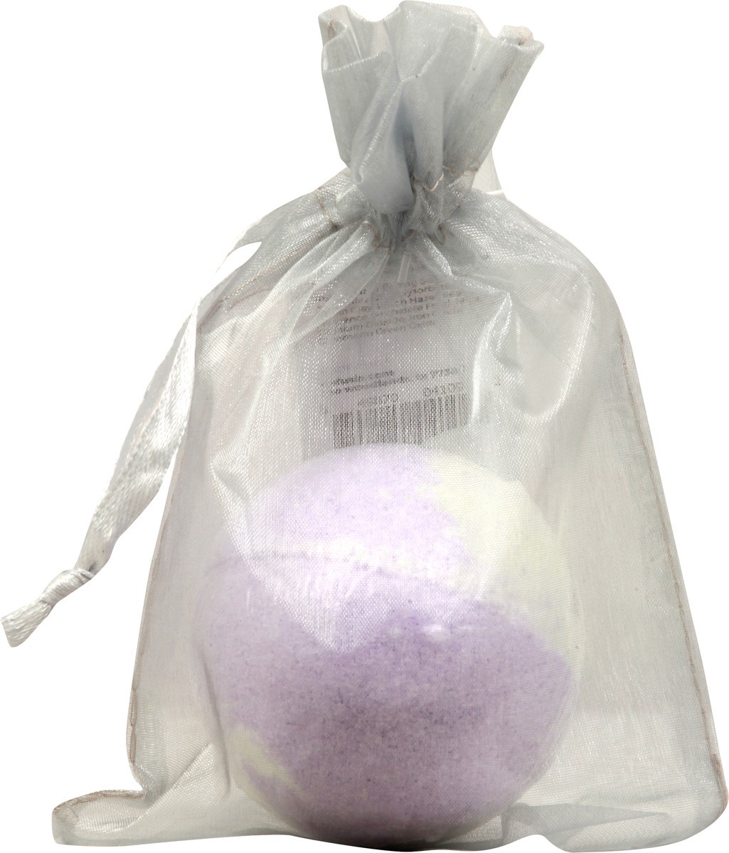 slide 3 of 7, Enfusia Fizz & Foam Eucalyptus Lavender Bath Bomb 4 oz, 4 oz