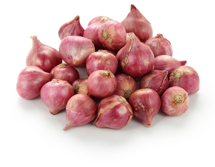 slide 1 of 1, Naturally Fresh Fresh Shallots, 3 oz