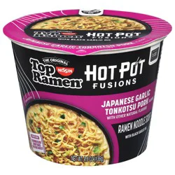 Top Ramen Japanese Garlic Tonkotsu Pork Ramen Noodle Soup 4.8 oz