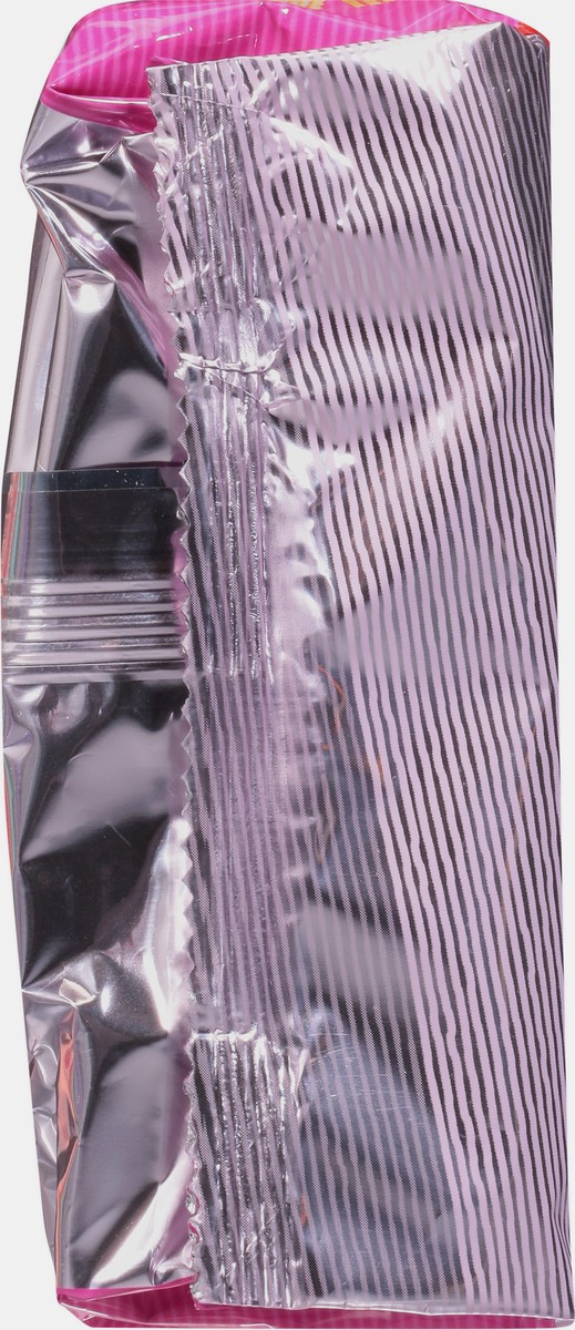 slide 9 of 9, Garden Strawberry Cream Wafer, 7 oz