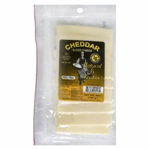 slide 1 of 1, Natural & Kosher Cheddar Cheese Sliced Resealable Bag 6oz - 6 Oz, 6 oz