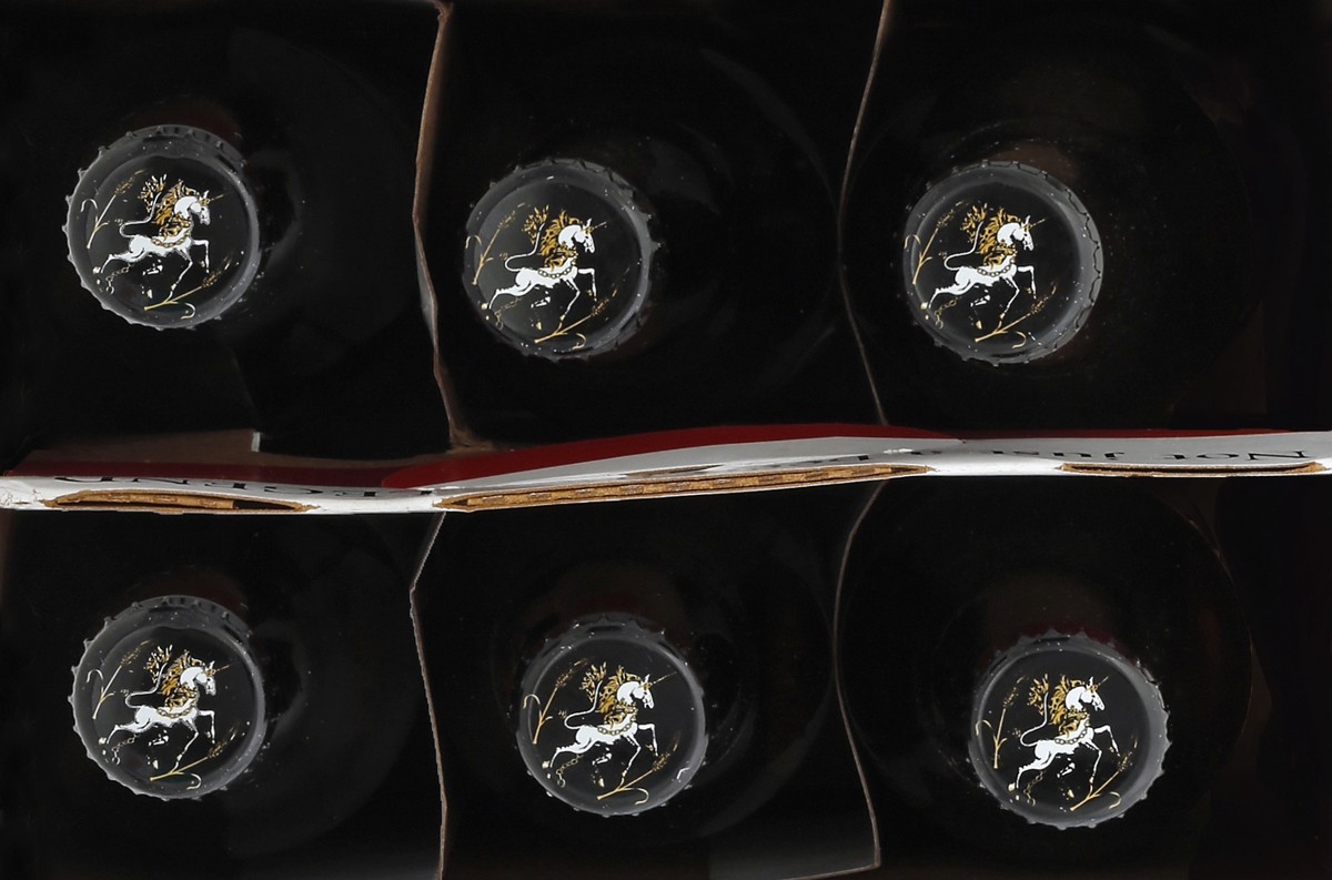 slide 5 of 6, Legend's Brown Ale, 6 ct; 12 oz