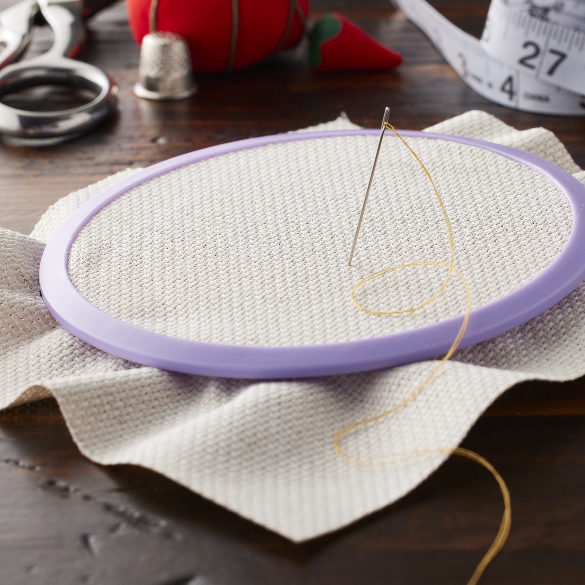 slide 4 of 4, Charles Craft Gold Standard 14 Count Fiddler's Aida Cloth, 20 in x 24 in