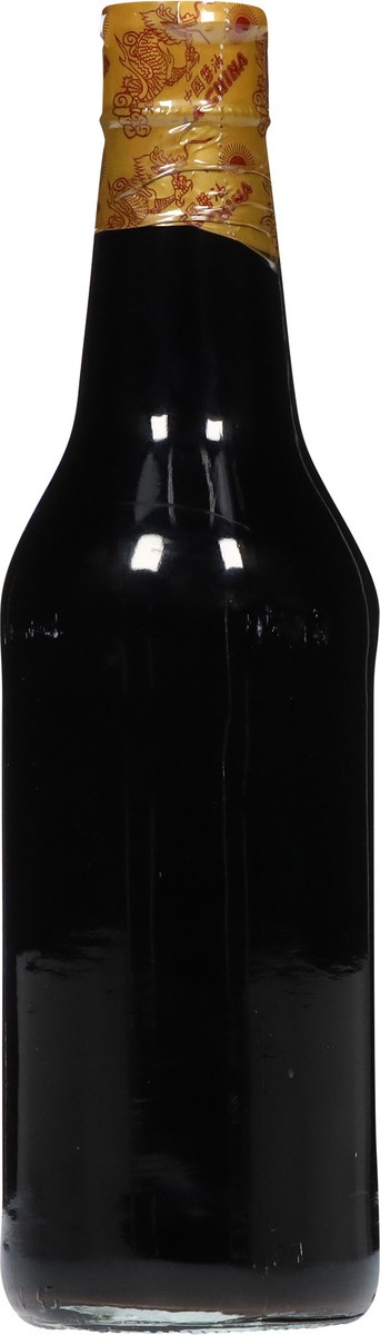 slide 5 of 13, La China Soy Sauce 10.14 oz, 300 m