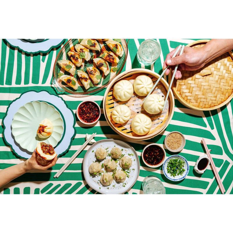 slide 4 of 5, Laoban Dumplings Frozen Bao Buns Spicy Beef - 10oz/4pk, 4 ct; 10 oz