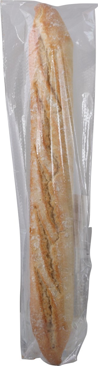 slide 1 of 8, Harris Teeter Cheese & Garlic Focaccia, 1 ct