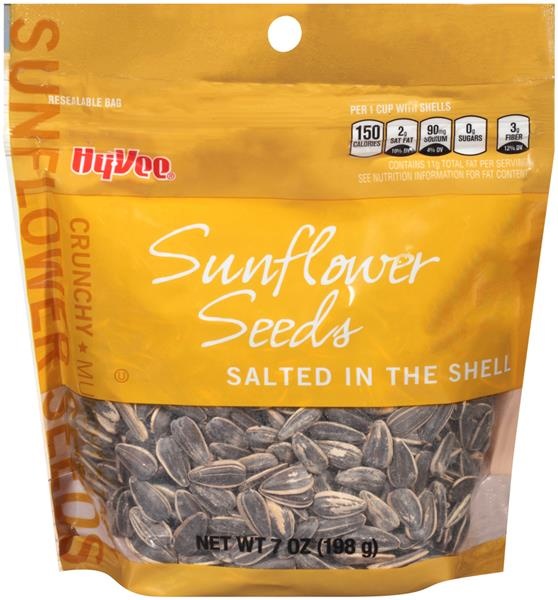 slide 1 of 1, Hy-vee Salted In The Shell Sunflower Seeds, 7 oz