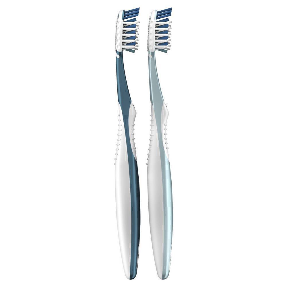 slide 36 of 135, Oral-B CrossAction Soft Toothbrush - 2ct, 2 ct