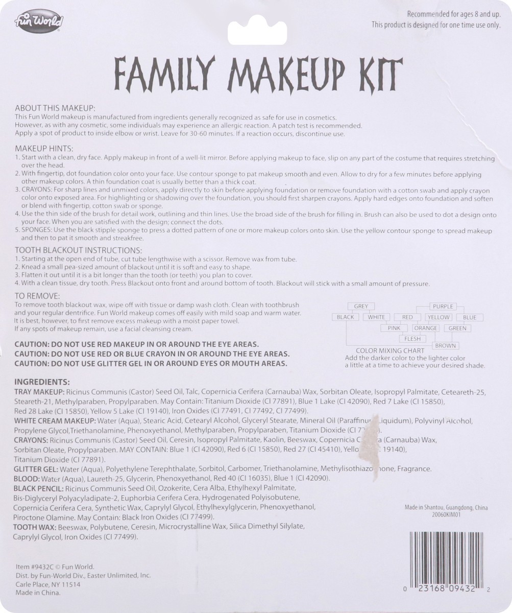 slide 5 of 10, Fun World Family Makeup Kit, 1 ct