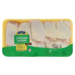 Hill Country Fare Young Chicken Thighs - Value Pack