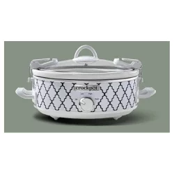 Crock-Pot Casserole Crock 2.5 QT Mini Oval Slow Cooker, White/Blue Pattern