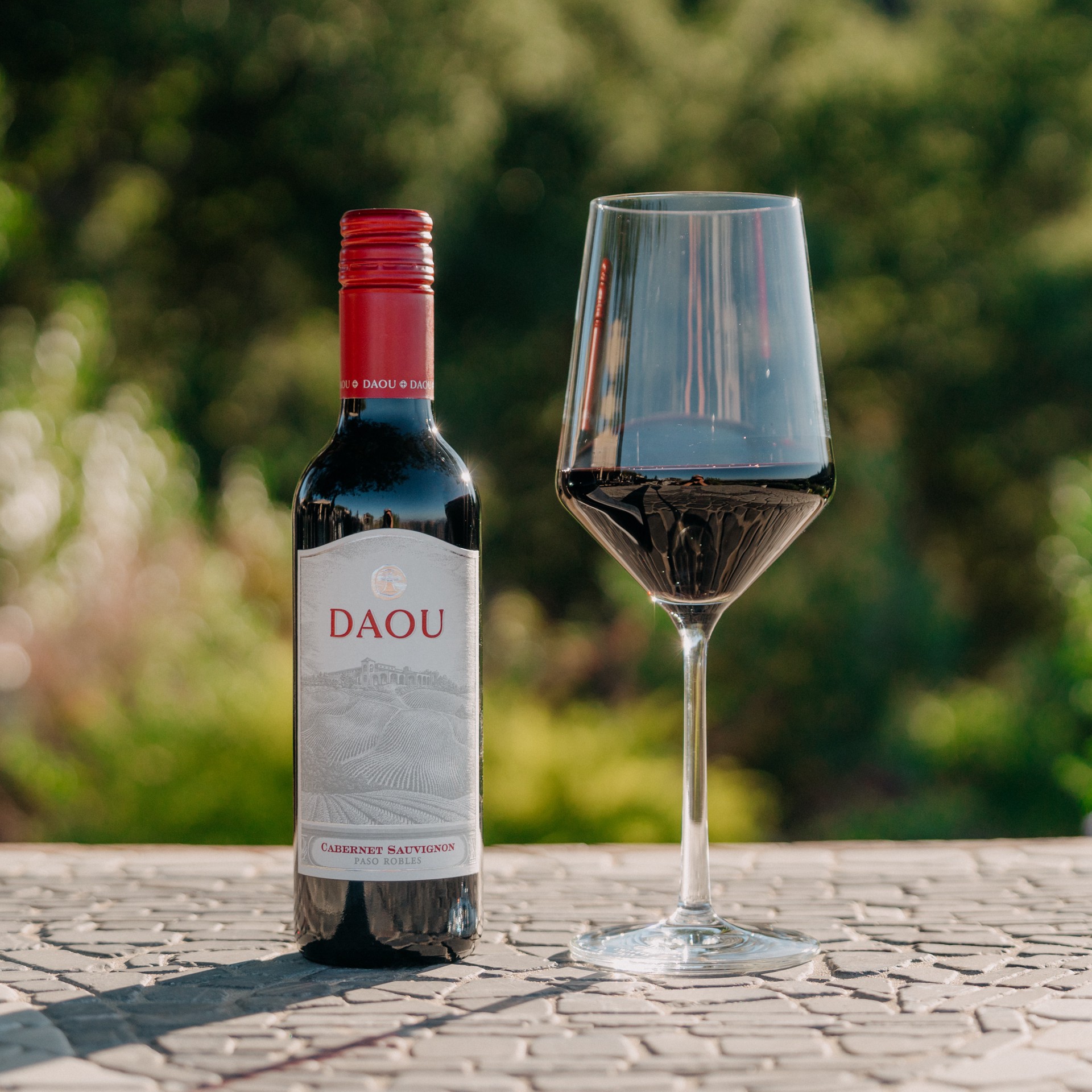 slide 2 of 3, DAOU Vineyards Cabernet Sauvignon Red Wine 375ml,