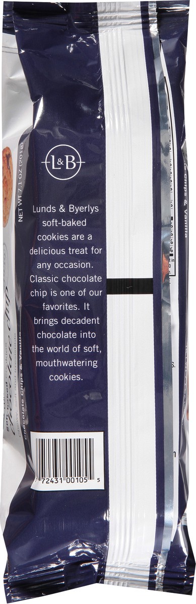 slide 7 of 13, Lunds & Byerlys Soft-Baked Chocolate Chip Cookies 7.1 oz, 7.1 oz