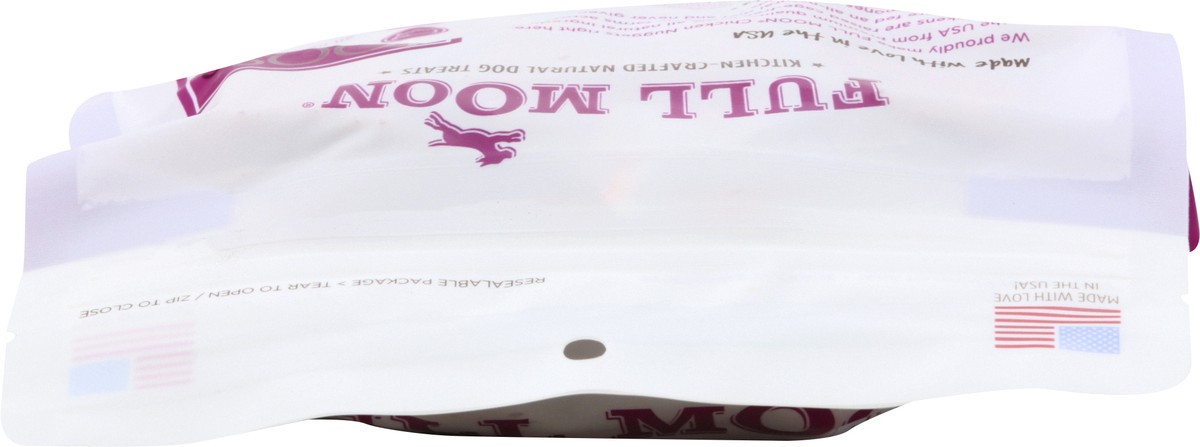 slide 3 of 7, Full Moon Chicken Nugget Treat, 1 ct