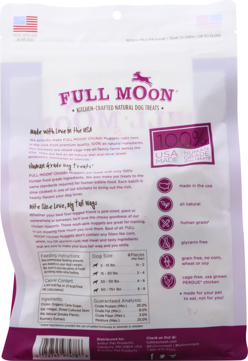 slide 4 of 7, Full Moon Chicken Nugget Treat, 1 ct