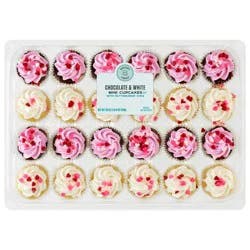 Bakery Fresh Mini Valentine's Day Assorted Cupcakes