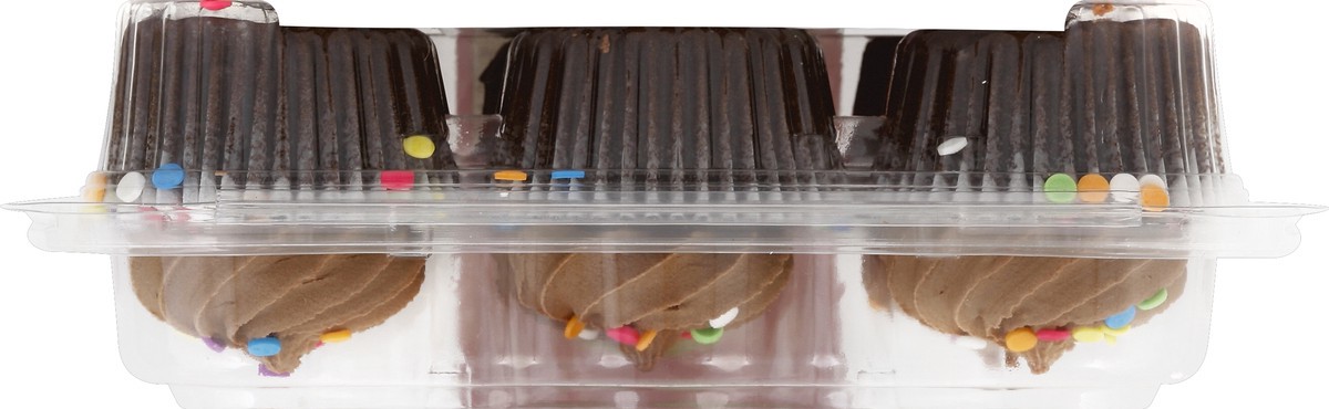 slide 3 of 6, Sweet P's Bake Shop Chocolate Cupcakes 6 ea, 6 ct