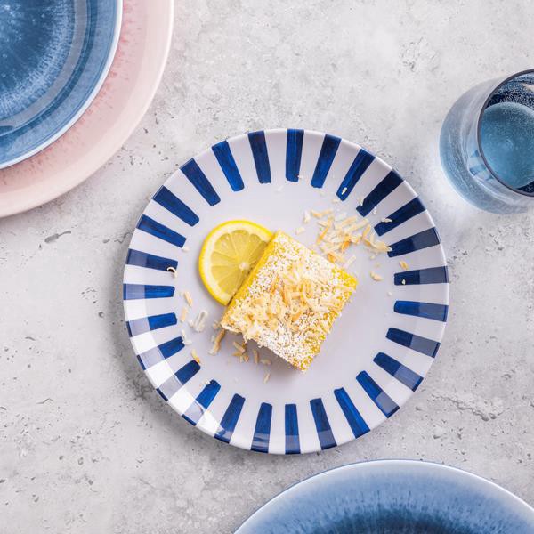 slide 1 of 1, Hy-Vee Seasons Striped Dessert Plate In Blue, 1 ct