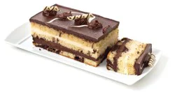 Raley's Triple Delight Tuxedo Cake 29 oz