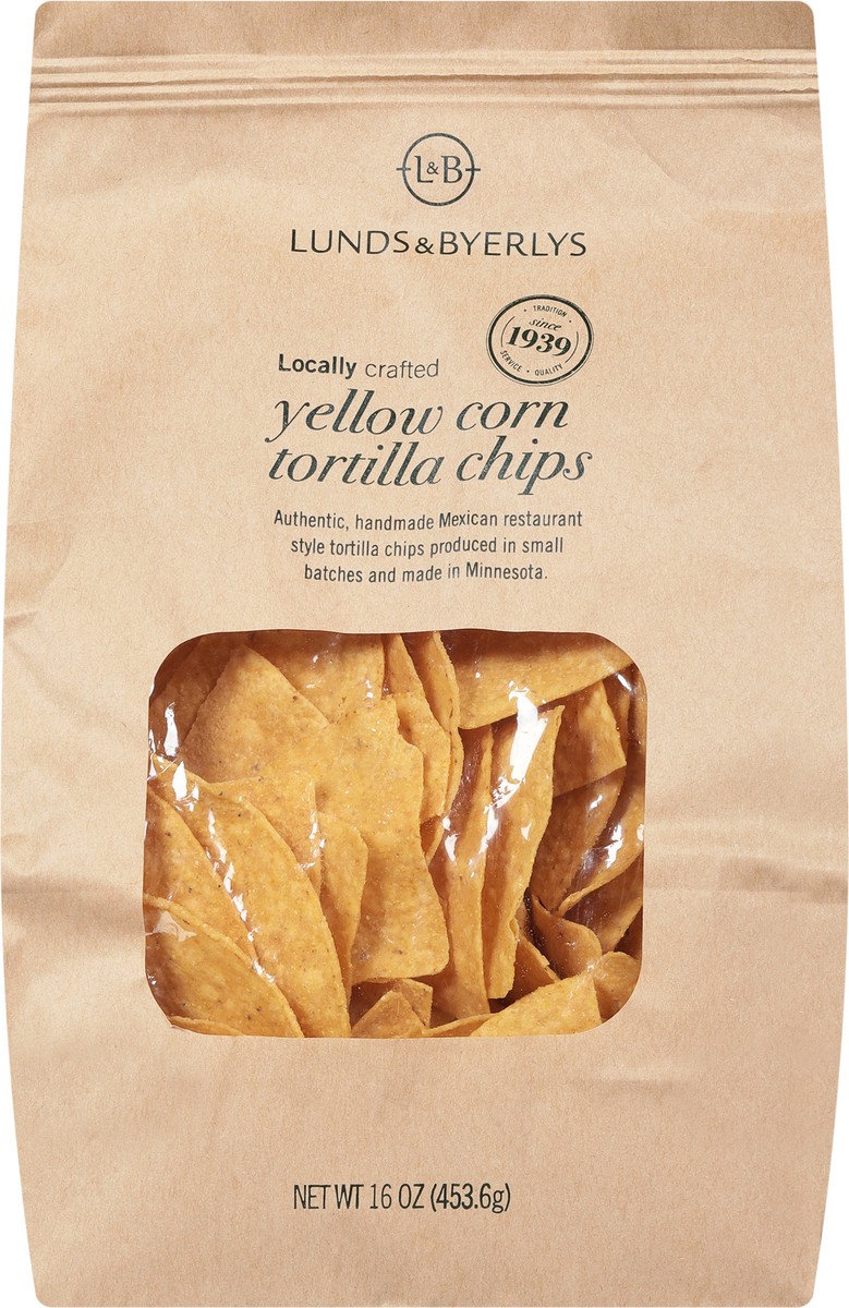 slide 6 of 13, Lunds & Byerlys Yellow Corn Tortilla Chips 16 oz, 16 oz