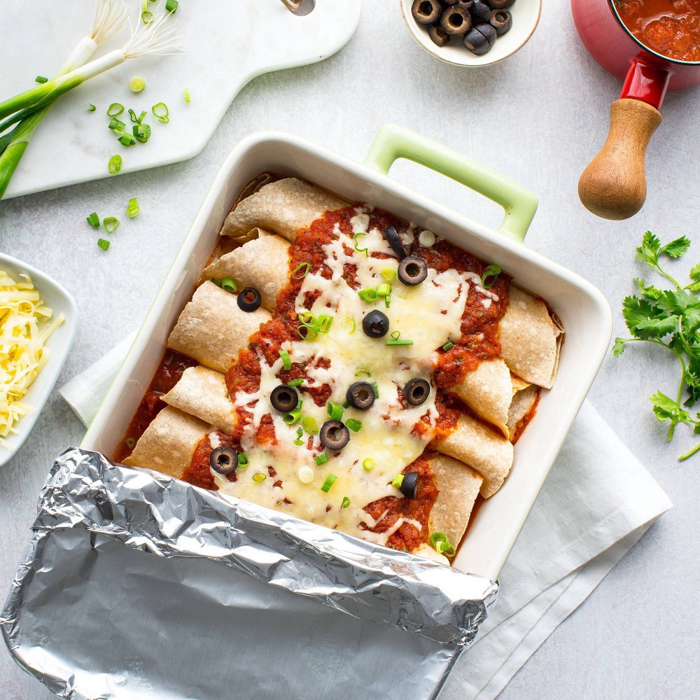 slide 6 of 7, Reynolds Wrap 50 Sq Ft Everyday Strength Nonstick Aluminum Foil 1 ea, 1 ct