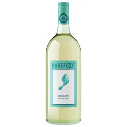 Barefoot Cellars Moscato White Wine 1.5L Bottle