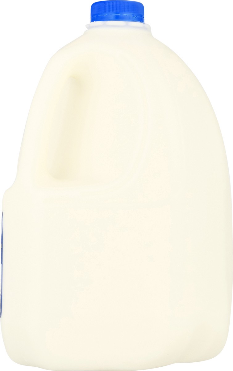 slide 2 of 9, UnitedQ 2% Reduced Fat Milk 1 gal, 1 gal