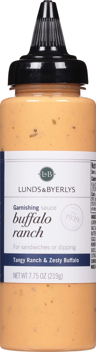 slide 7 of 13, Lunds & Byerlys Garnishing Buffalo Ranch Sauce 7.75 oz, 7.75 oz