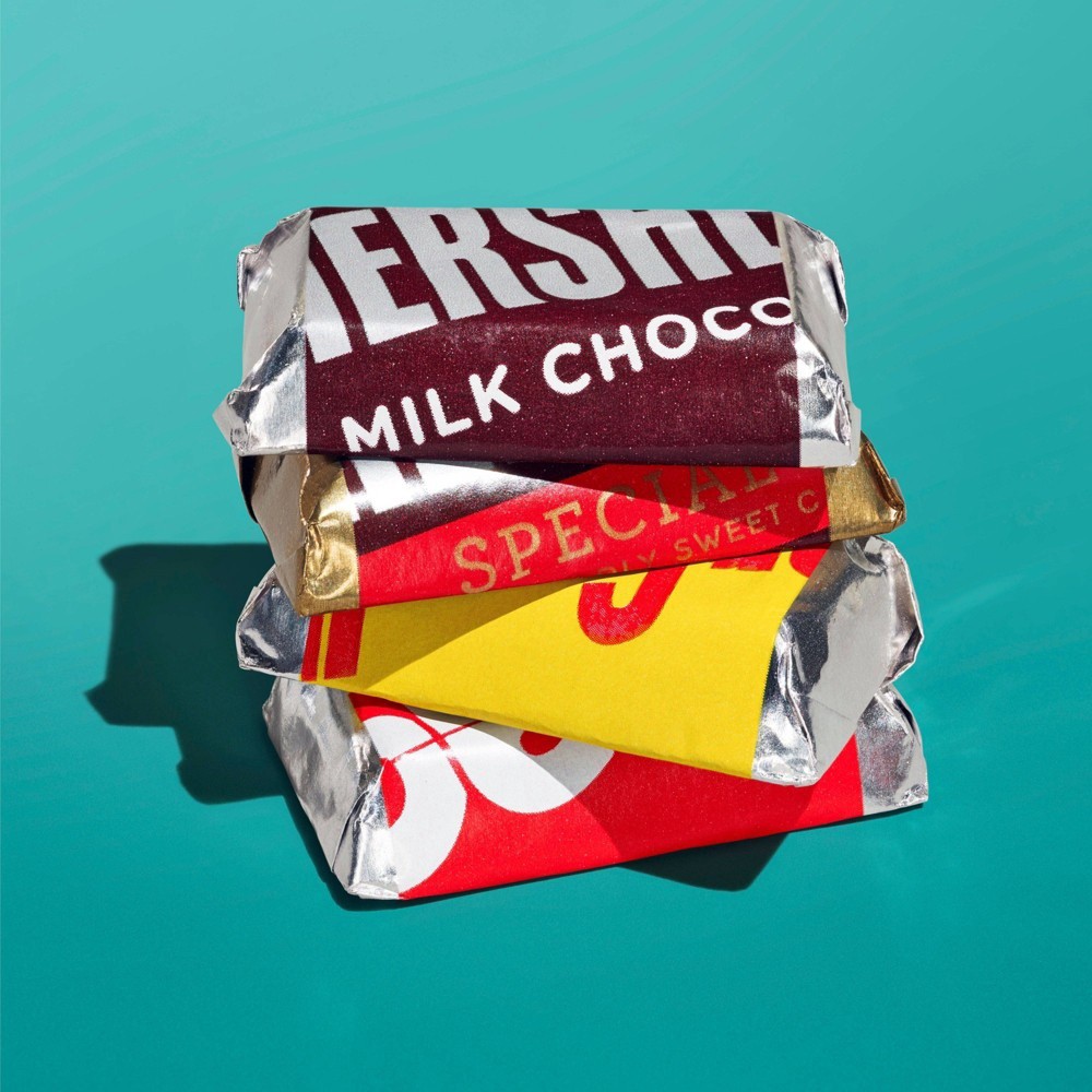 slide 2 of 4, Hershey's Minis Family Size, 17.6 oz
