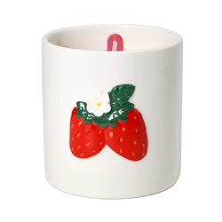 Destination Holiday Strawberry Patch Scented Candle