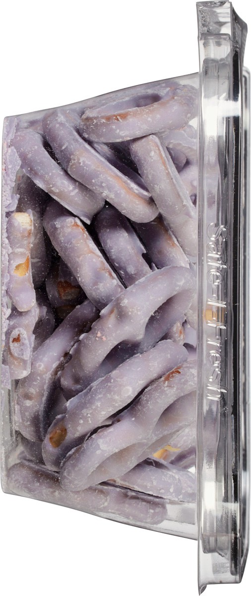 slide 3 of 9, JLM Manufacturing Yogurt Blueberry Pretzels 7 oz, 7 oz