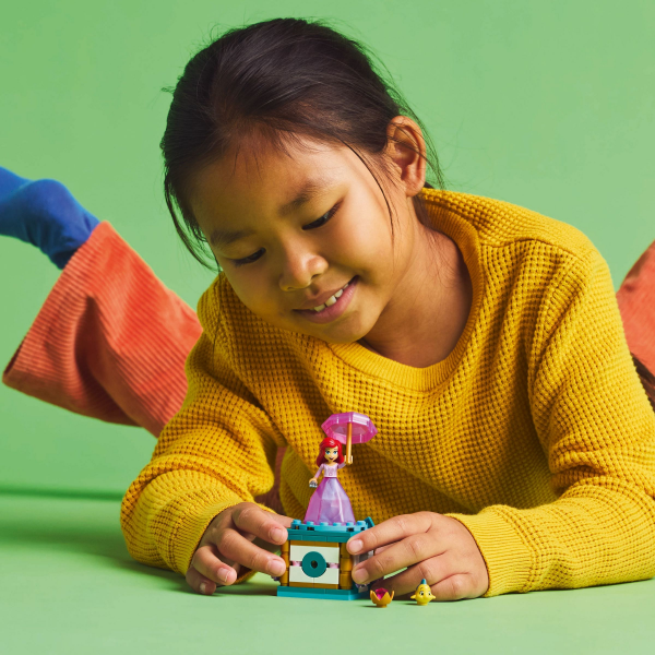 slide 15 of 21, LEGO Disney Princess Twirling Ariel Building Toy 43259, 1 ct