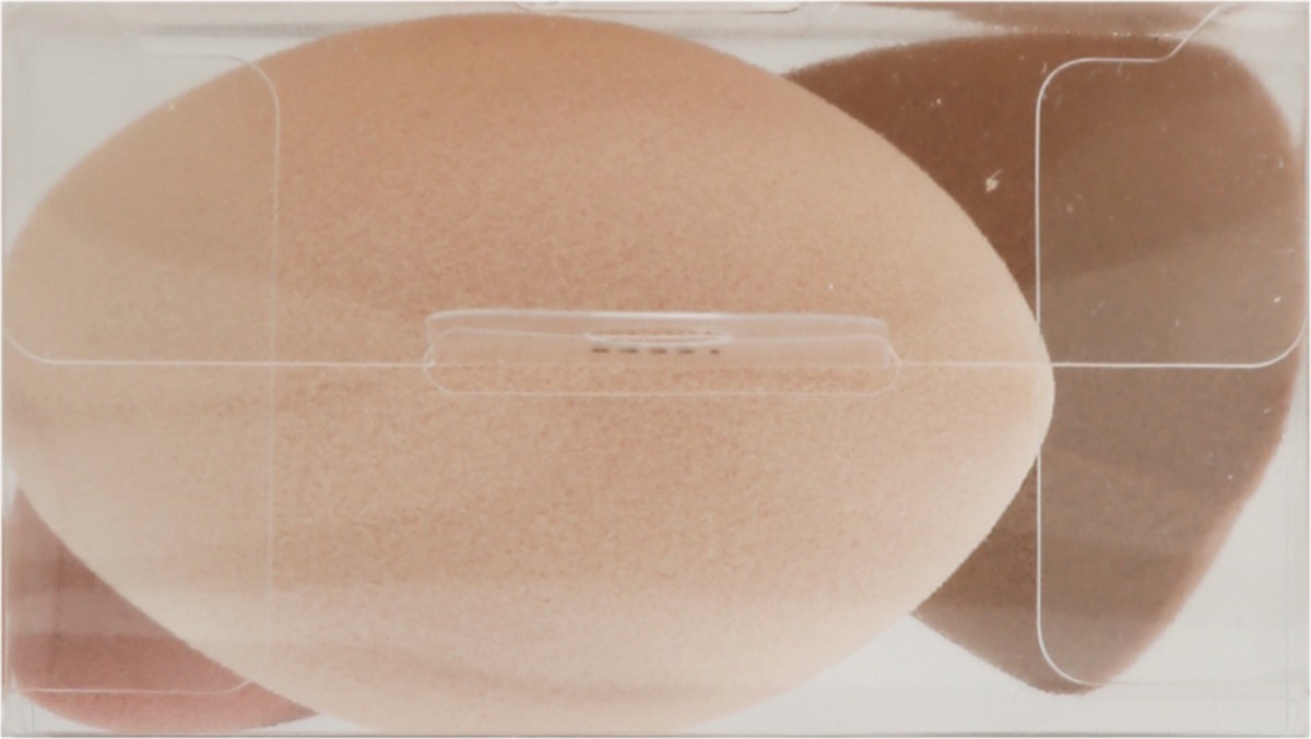 slide 8 of 9, e.l.f. Total Sponge Set, 1 ct