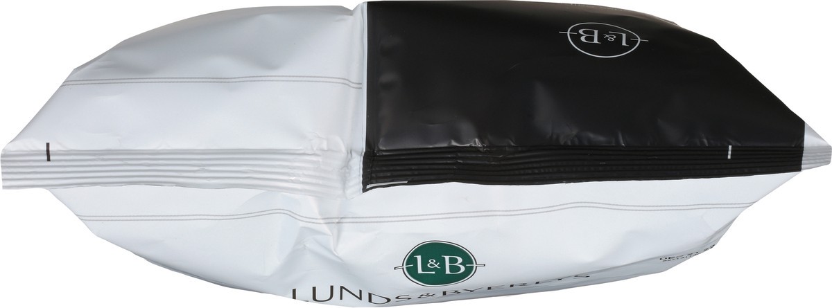 slide 8 of 12, L&B Extra Crunchy Salt & Crackled Black Pepper Kettle Chips - 8 oz, 8 oz